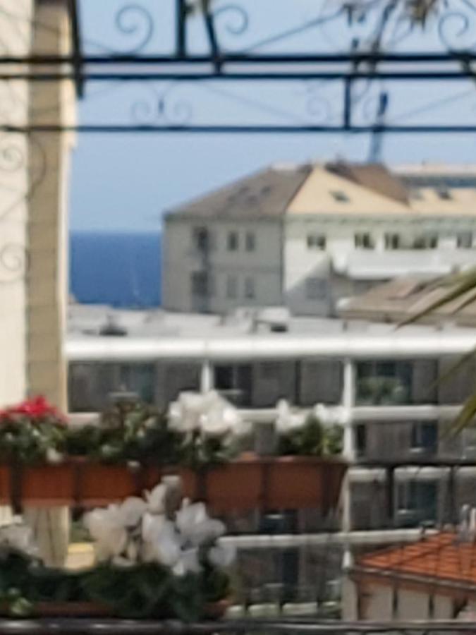 Apartamento Costa E Mare Savona Exterior foto