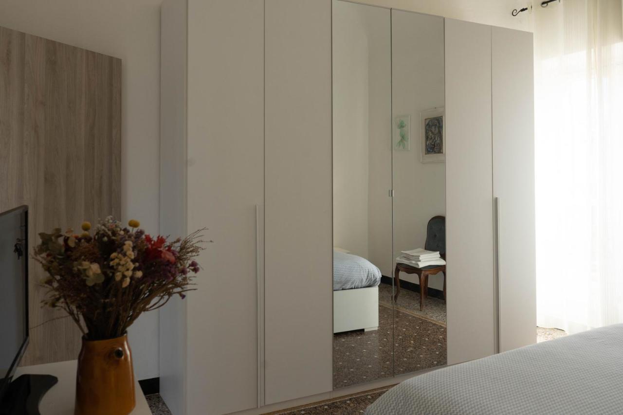 Apartamento Costa E Mare Savona Exterior foto